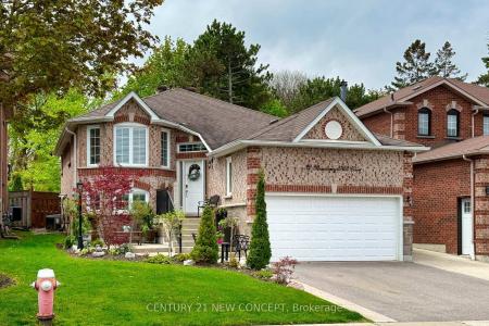 32 STRAWBERRY HILL CRT N/A, Caledon, 安大略省 L7E 1S1, 加拿大