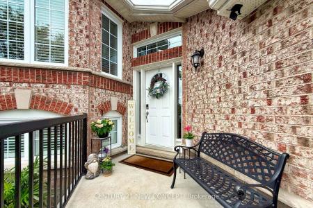32 STRAWBERRY HILL CRT N/A, Caledon, 安大略省 L7E 1S1, 加拿大