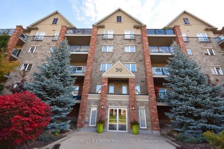 39 FERNDALE DRIVE S, Barrie, 安大略省 L4N 5T5, 加拿大
