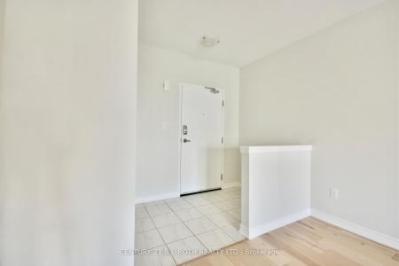 39 FERNDALE DRIVE S, Barrie, 安大略省 L4N 5T5, 加拿大