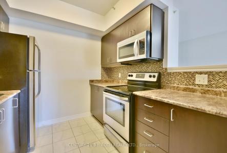 39 FERNDALE DRIVE S, Barrie, 安大略省 L4N 5T5, 加拿大