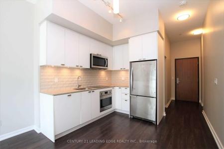 56 FOREST MANOR ROAD, Toronto, Ontario M2J 1M6, Canada