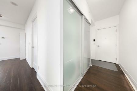 120 HARRISON GARDENS BOULEVARD, Toronto, Ontario M2N 0H1, Canada