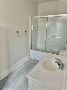 177 QUEEN STREET, Scugog, 온타리오주 L9L 1B8, 캐나다