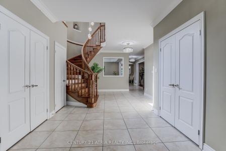 69 B ELM GROVE AVENUE, Richmond Hill, Ontario L4E 2V4, Canadá