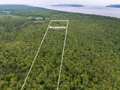 104 CRAWFORD DRIVE, South Bruce Peninsula, 安大略省 N0H 2T0, 加拿大
