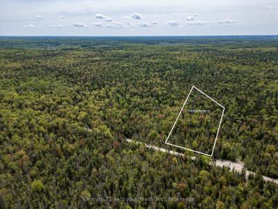 LOT 13 BOAT LAKE ROAD, South Bruce Peninsula, 安大略省 N0H 2T0, 加拿大