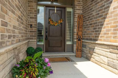 3 HARDY COURT, Lucan Biddulph, Ontario N0M 2J0, Canada