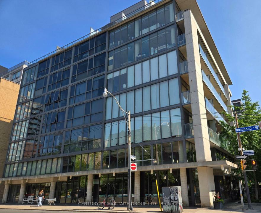 533 RICHMOND STREET W, Toronto, Ontario M5V 3Y1, Canadá