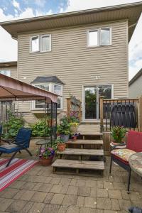 20 TAYLOR DRIVE, Orillia, Ontario L3V 0C7, Canada