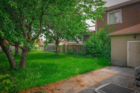 22 KATHERINE ROAD, Toronto, Ontario M3K 1H9, Canada