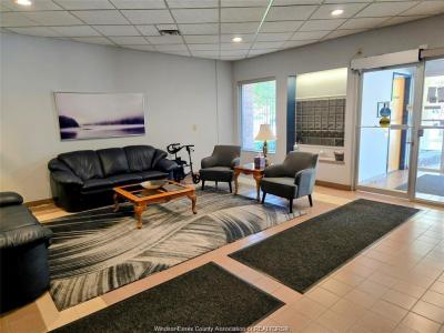 3795 SOUTHWINDS DRIVE, Windsor, 安大略省 N9G 2N7, 加拿大