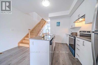 388 OKANAGAN PATH, Oshawa (donevan), 온타리오주 L1H 6T9, 캐나다