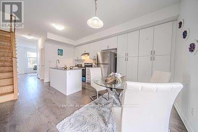 388 OKANAGAN PATH, Oshawa (donevan), Ontario L1H 6T9, Canada
