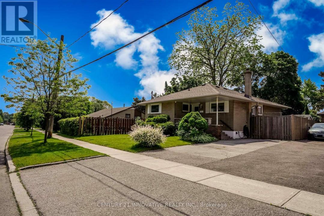 73 THORNBECK DRIVE, Toronto (woburn), Ontario M1G 2J7, CANADÁ