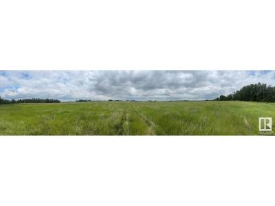 56529 RGE ROAD 34, Rural Lac Ste. Anne County, Alberta T0E 1A0, Canada