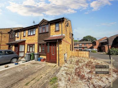 Barnes Avenue, SOUTHALL, 英国