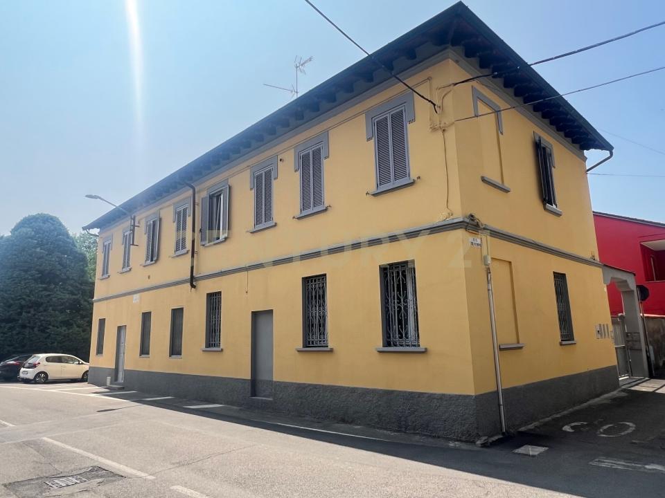 Via Solferino, Parabiago, Lombardia 20015, Italia