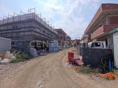 Via Ruggero Leoncavallo, Aci Sant'Antonio, Sicilia 95025, İtalya