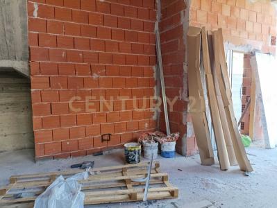 Via Ruggero Leoncavallo, Aci Sant'Antonio, Sicilia 95025, İtalya