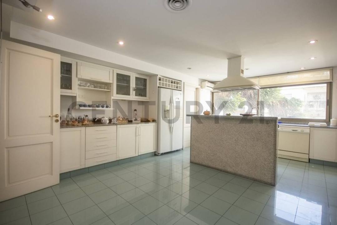 Barzana 2167, Villa Urquiza, Capital Federal 1425, Argentine