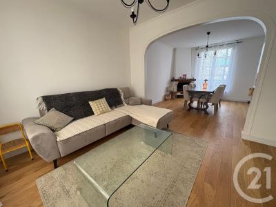 Conflans Ste Honorine, Île-de-France 78700, アキタン