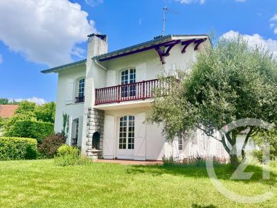 Pau, Aquitaine 64000, France