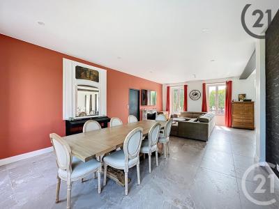 Champs Sur Yonne, Bourgogne 89290, Francia