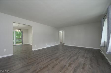 297 Corriedale Drive, Cortland, Ohio 44410, USA