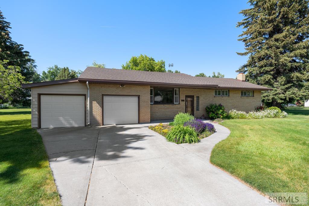 788 E 1500 N, SHELLEY, Idaho 83274