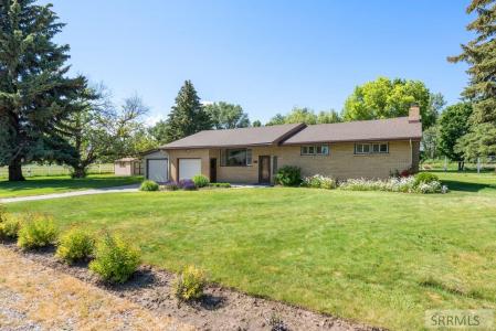 788 E 1500 N, SHELLEY, Idaho 83274