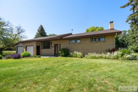 788 E 1500 N, SHELLEY, Idaho 83274
