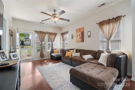 1012 Laparc Lane, Indian Trail, Caroline Du Nord 28079, États-Unis