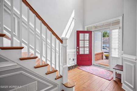 86 Legacy Court, Freehold, NJ 07728, USA