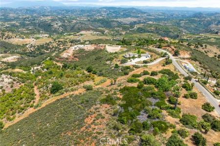 56 Via Escalon, Temecula, California 92590