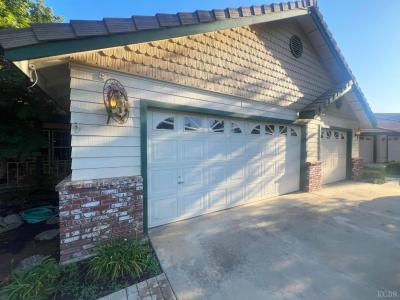 1339 E Feemster Avenue, Visalia, California 93292, USA