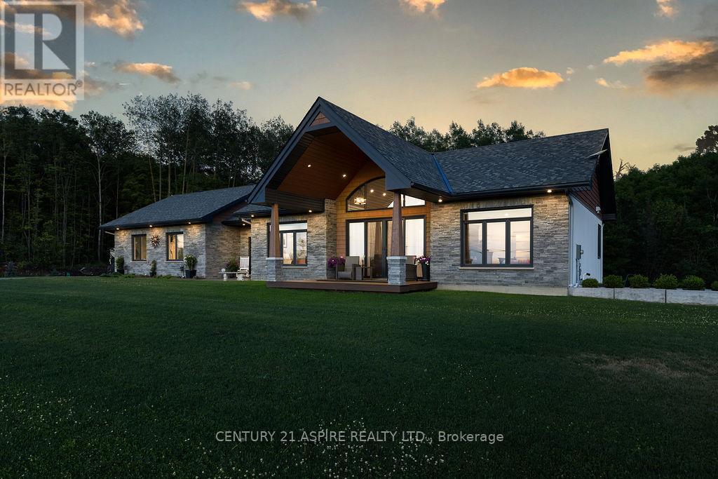 402 LA PASSE ROAD, Whitewater Region, Ontario K0J 1C0, Canada