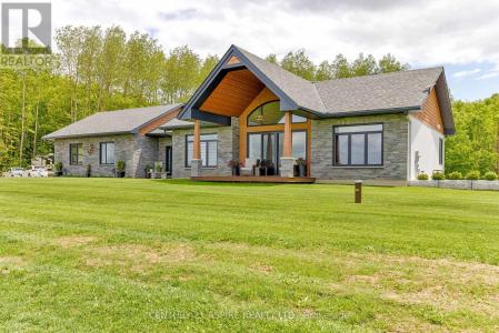 402 LA PASSE ROAD, Whitewater Region, Ontario K0J 1C0, Canada