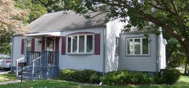 51 Underhill Road, Milford, Connecticut 06460, USA