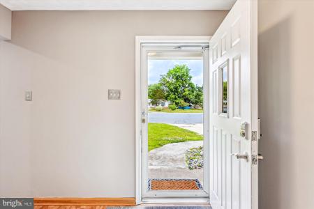 12 Bantry Court, Waldorf, 马里兰州 20602, 美国