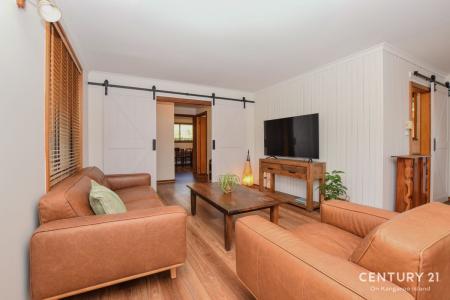 49 Cygnet Road, Kingscote, SA 5223, Australia