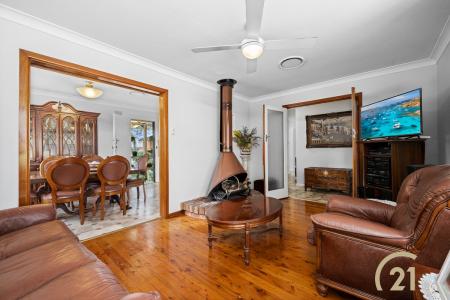8 Valley Road, Campbelltown, NSW 2560, 오스트레일리아