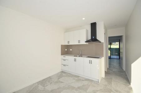 21B Pendle Way, Pendle Hill, NSW 2145, Australia