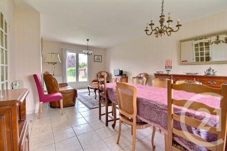 La Chaussee St Victor, Centre 41260, France