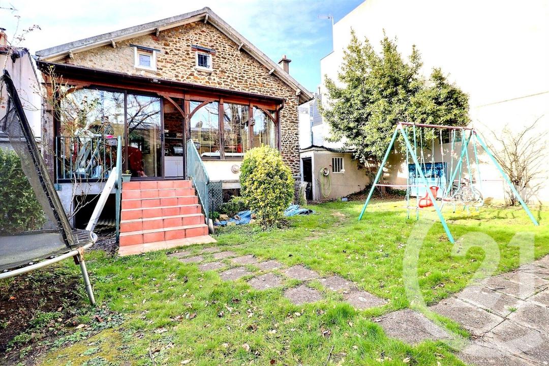 Romainville, Île-de-France 93230, France