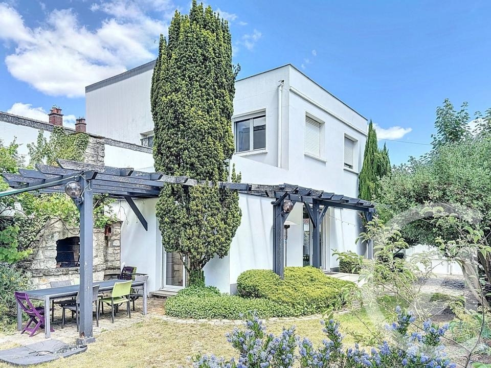 St Maur Des Fosses, Île-de-France 94100, Francja