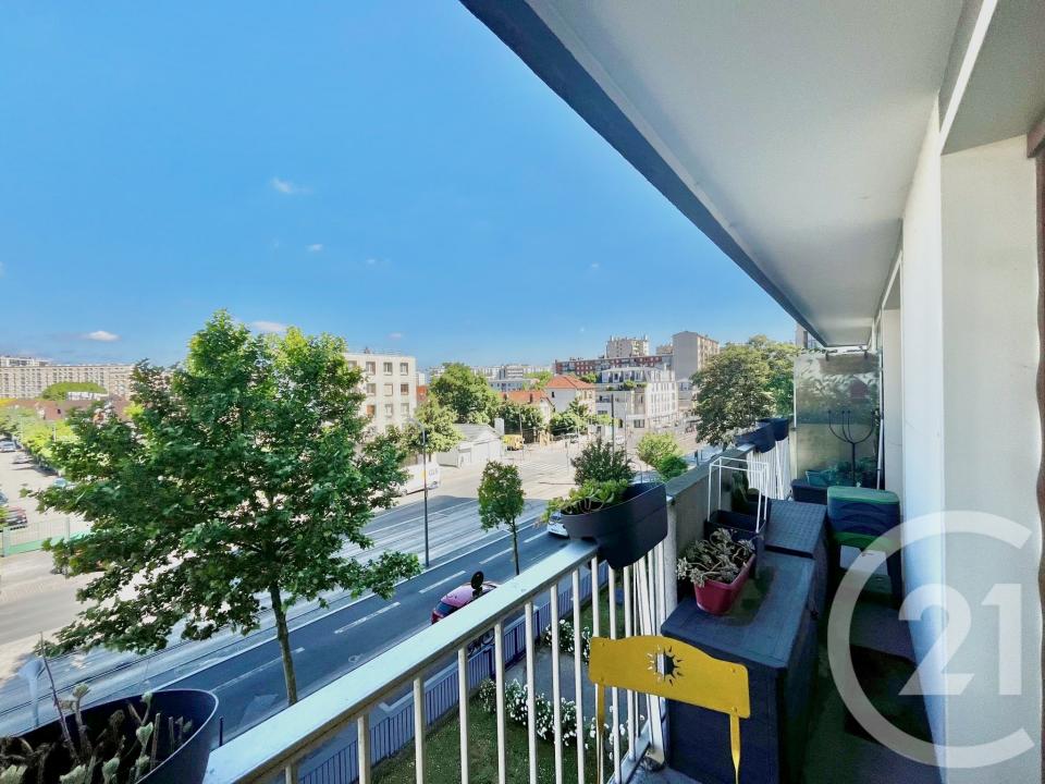 Chatillon, Île-de-France 92320, アキタン