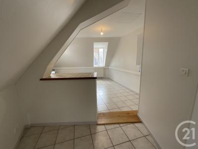 Moulins, Alvernia 03000, Francia
