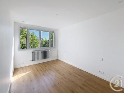 Rouen, Haute-Normandie 76100, アキタン