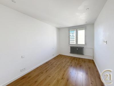 Rouen, Haute-Normandie 76100, アキタン